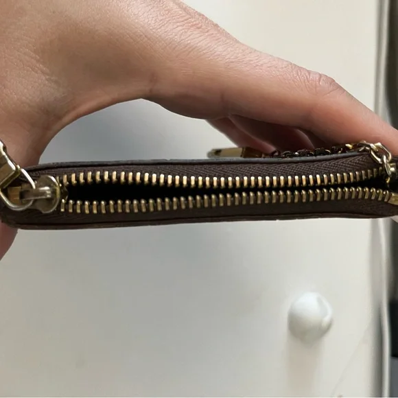 Authentic Louis Vuitton Brown Monogram Key Pouch